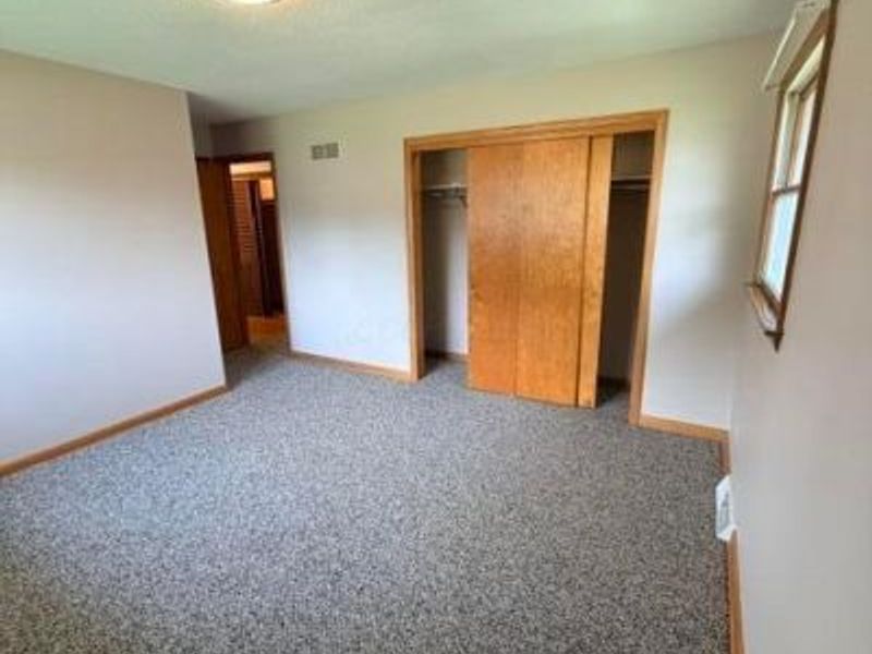 958 Shaw Drive, Newark, OH 43055 Photo 10
