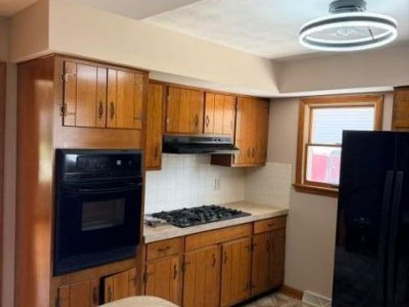 958 Shaw Drive, Newark, OH 43055 Photo 3