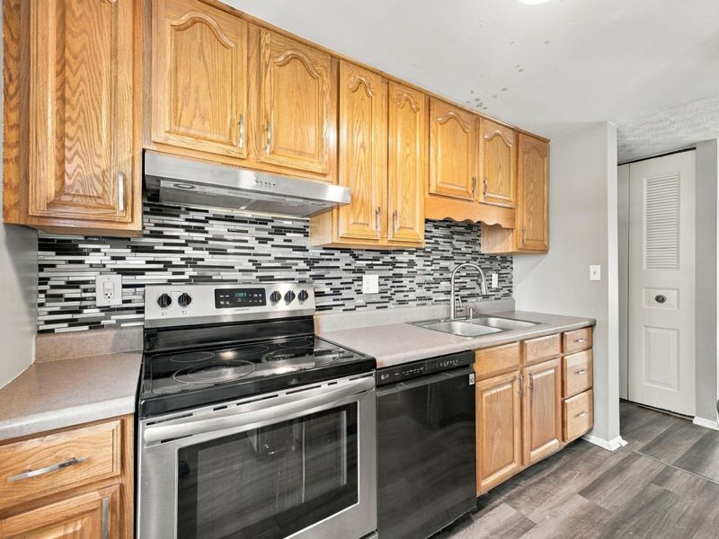 6608 Benjamin Drive, Reynoldsburg, OH 43068 Photo 12