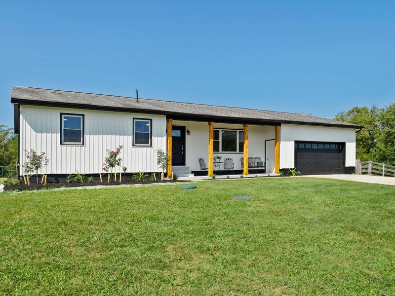 5195 Barr Road SW, Amanda, OH 43102 Photo 3