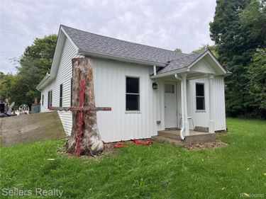 7230 N McKinley Road, Flushing Township, Mi 48433