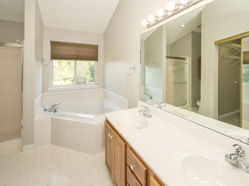 1863 Pleasant Hill Road, Florence, KY 41042 Photo 26