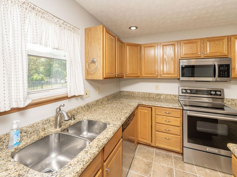 1863 Pleasant Hill Road, Florence, KY 41042 Photo 7