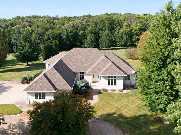 30665 Deer Trail, New Hartford, IA 50660