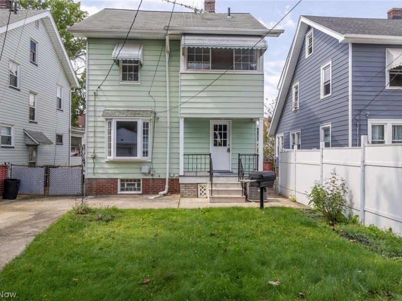 3481 W 118th Street, Cleveland, OH 44111 Photo 3