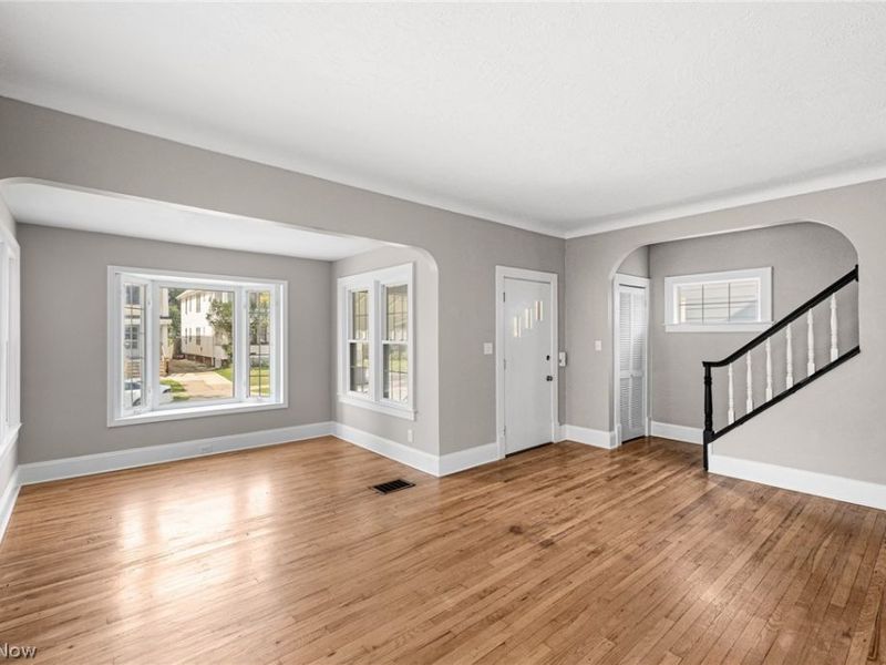 3481 W 118th Street, Cleveland, OH 44111 Photo 8