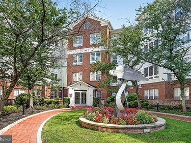 801 S GREENBRIER STREET, Unit 404, ARLINGTON, VA 22204