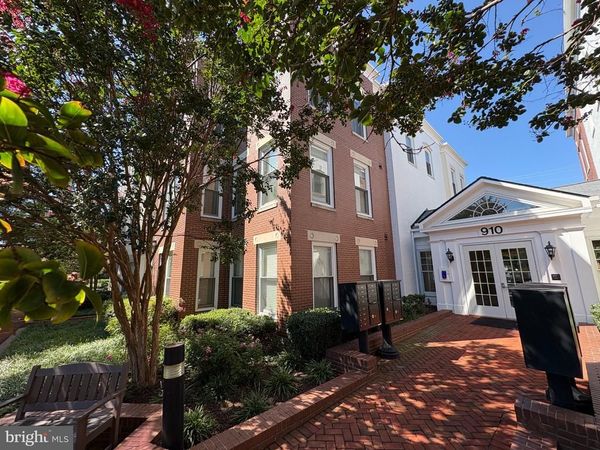 910 POWHATAN STREET, Unit 206S, ALEXANDRIA, VA 22314