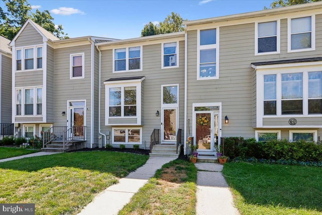 7737 Chatfield Lane, Ellicott City, MD 21043 Main Photo