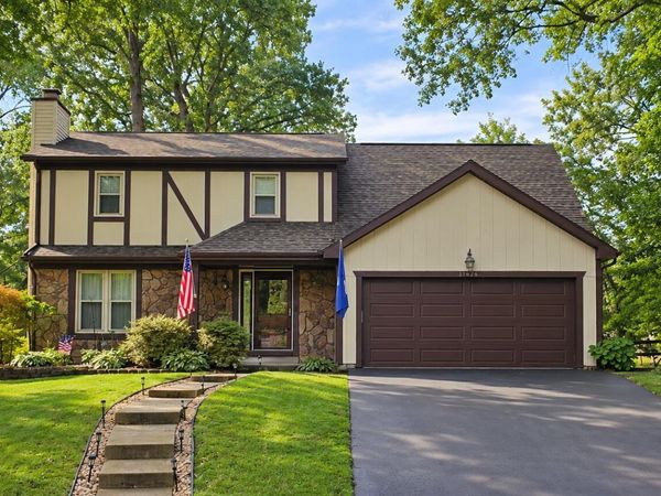 6765 Hampsford Circle, Toledo, OH 43617
