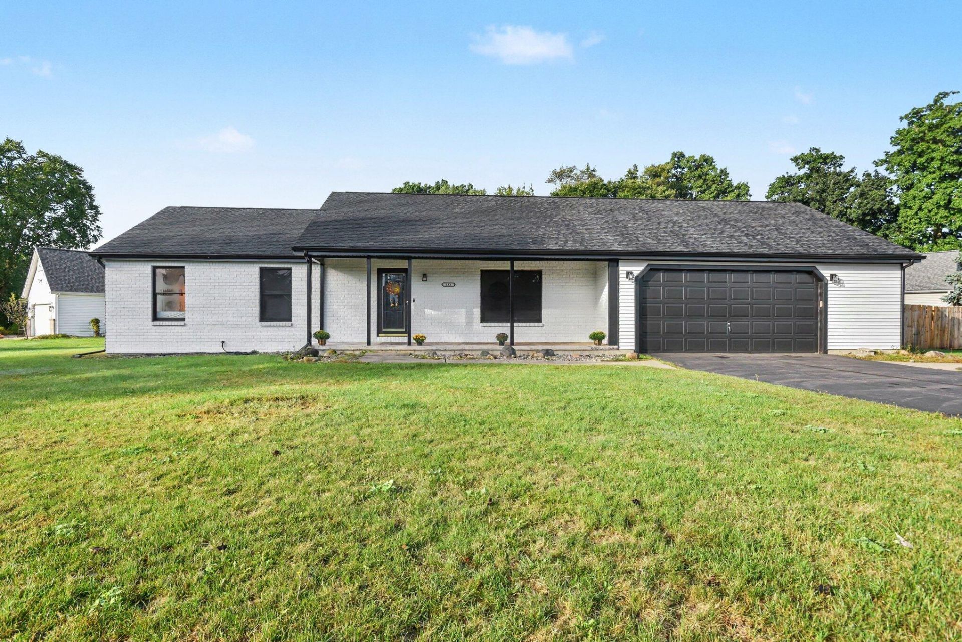151 Jacaranda Drive, Battle Creek, MI 49015 Main Photo