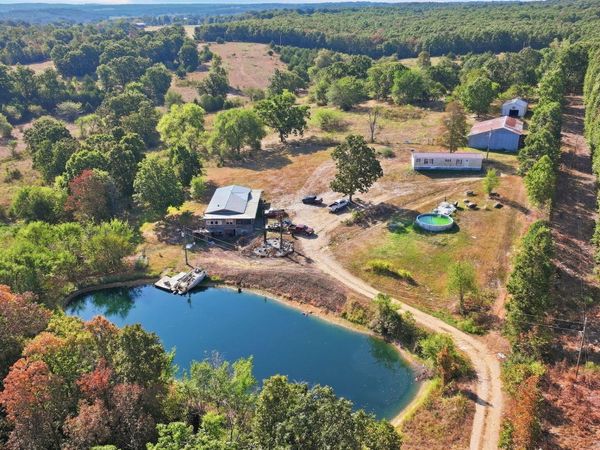 3723 Weaver Road, Grovespring, MO 65662