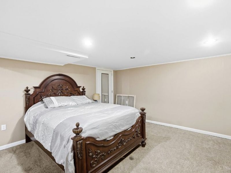1209 Joe Nuxhall Boulevard, Hamilton, OH 45011 Photo 11