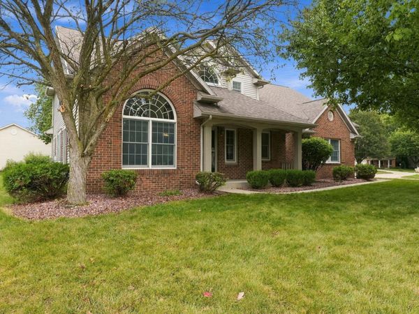 1902 Kentfield Way, Goshen, IN 46526