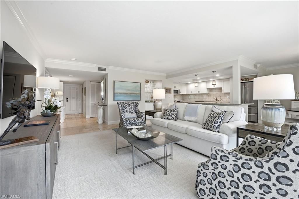 614 Wildwood Ln, Unit 614, Naples, FL 34105 Photo