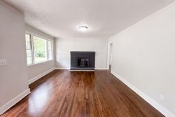 840 Decatur Street photo 4