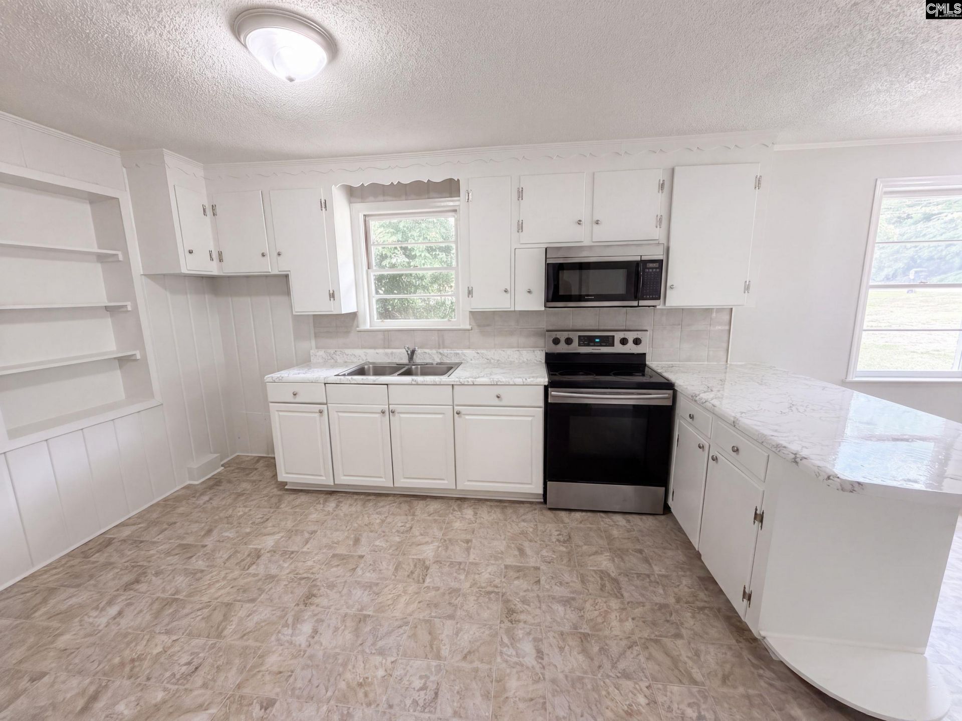 840 Decatur Street Photo 8