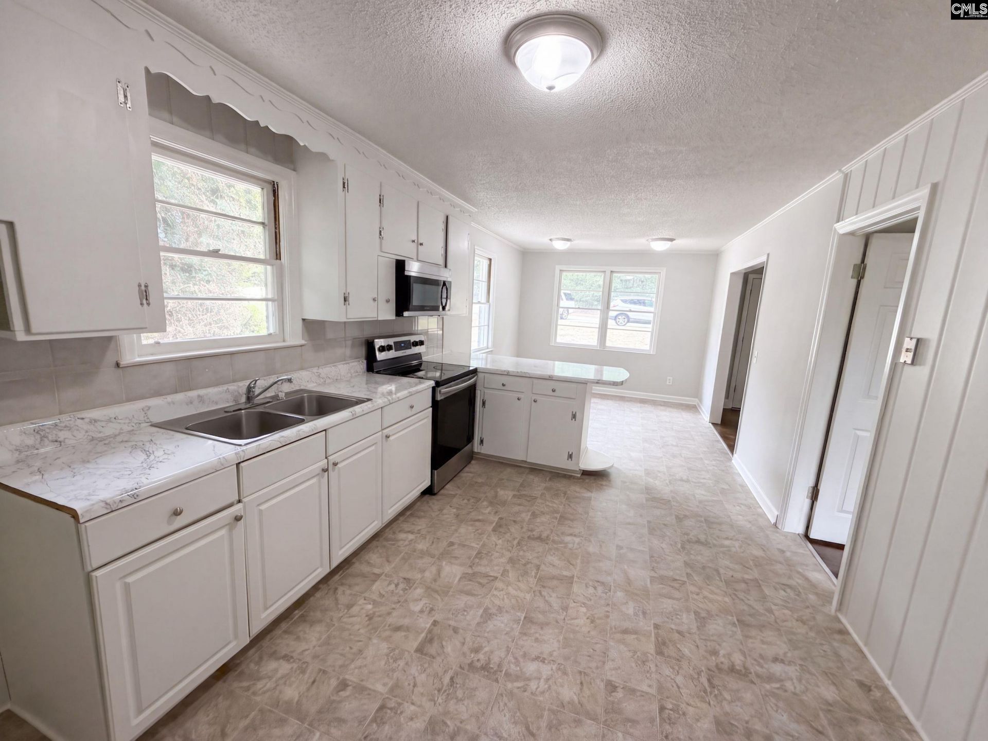 840 Decatur Street Photo 9