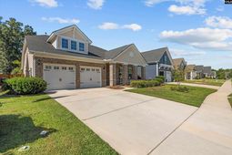 140 Fitzwarin Court photo 4