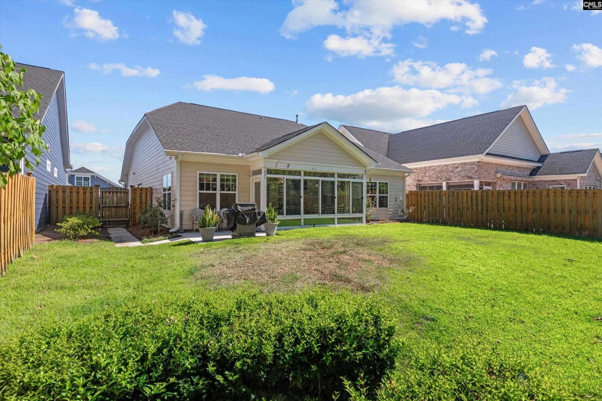 140 Fitzwarin Court Photo 30