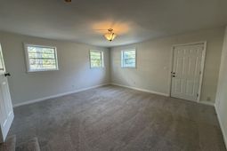 3022 Lindenwood Drive photo 4