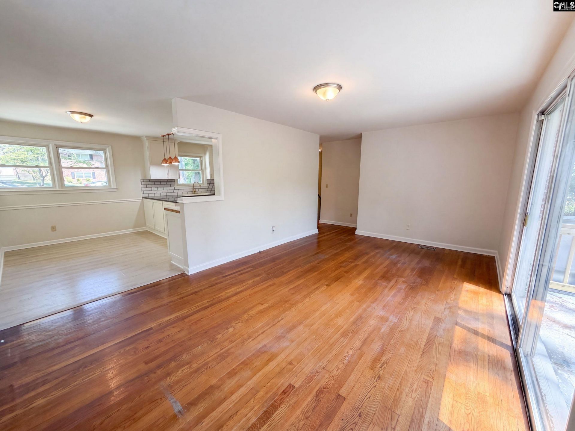 3022 Lindenwood Drive Photo 4