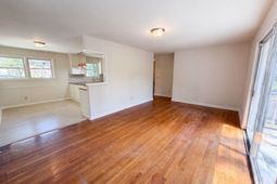 3022 Lindenwood Drive photo 4