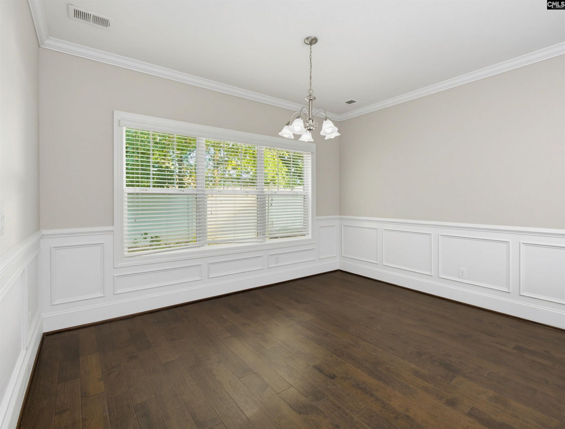 142 Regency Place Photo 16