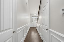 142 Regency Place photo 4