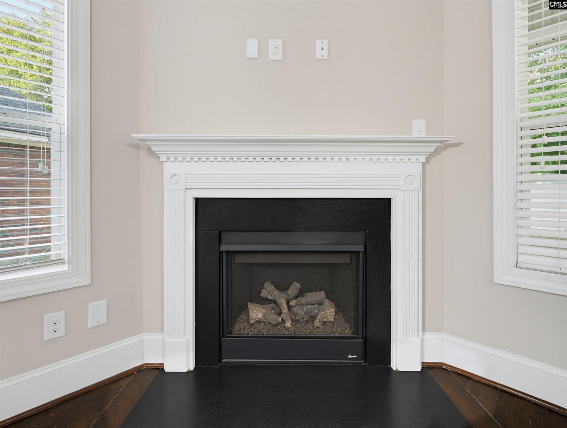 142 Regency Place Photo 33