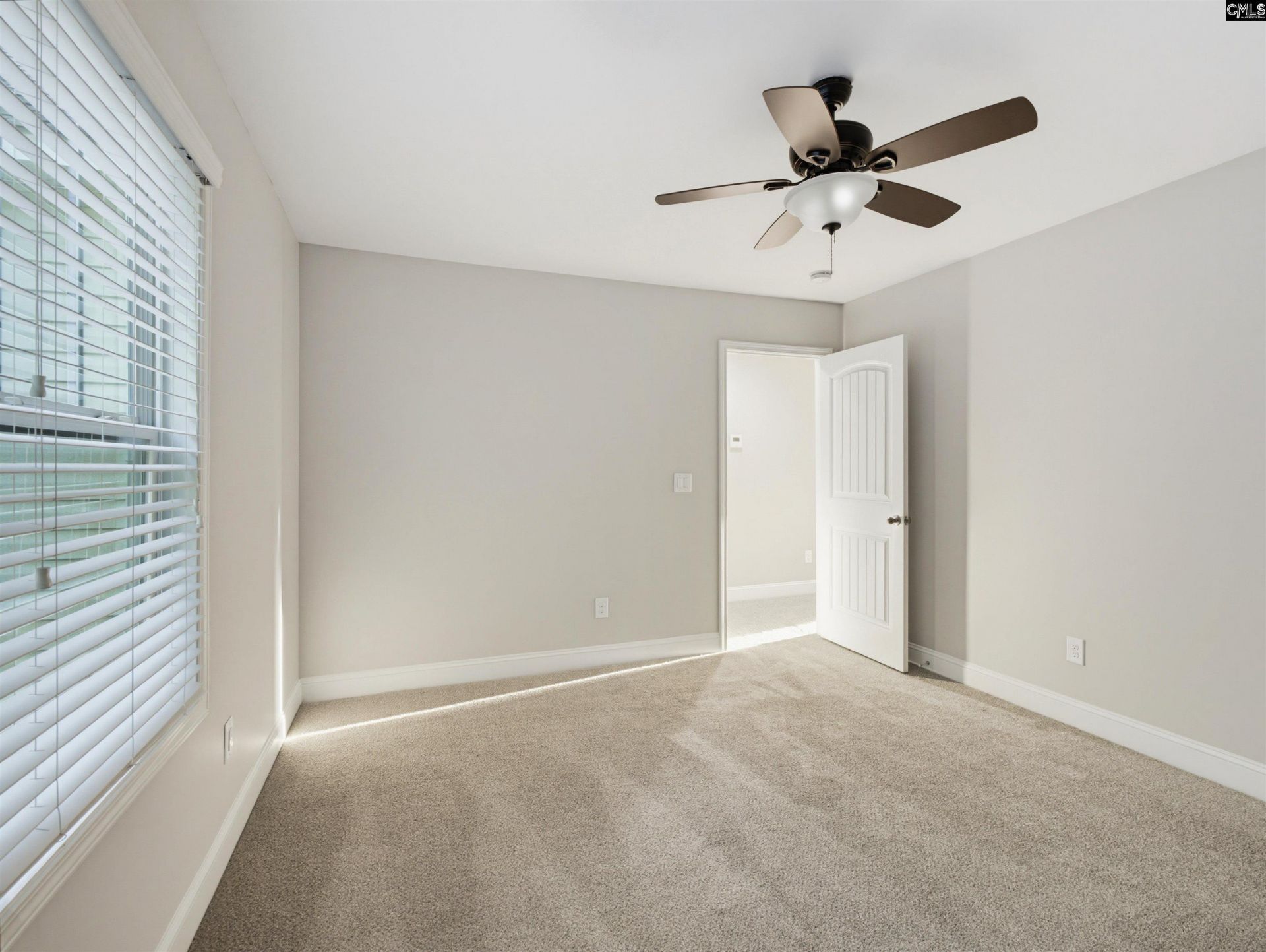 142 Regency Place Photo 41
