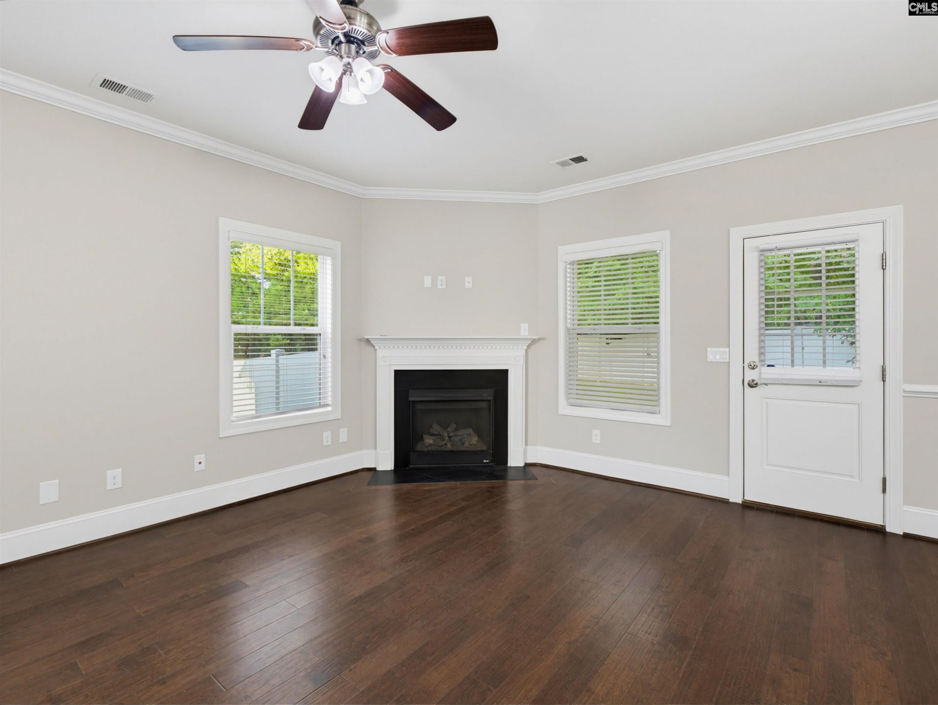 142 Regency Place Photo 45