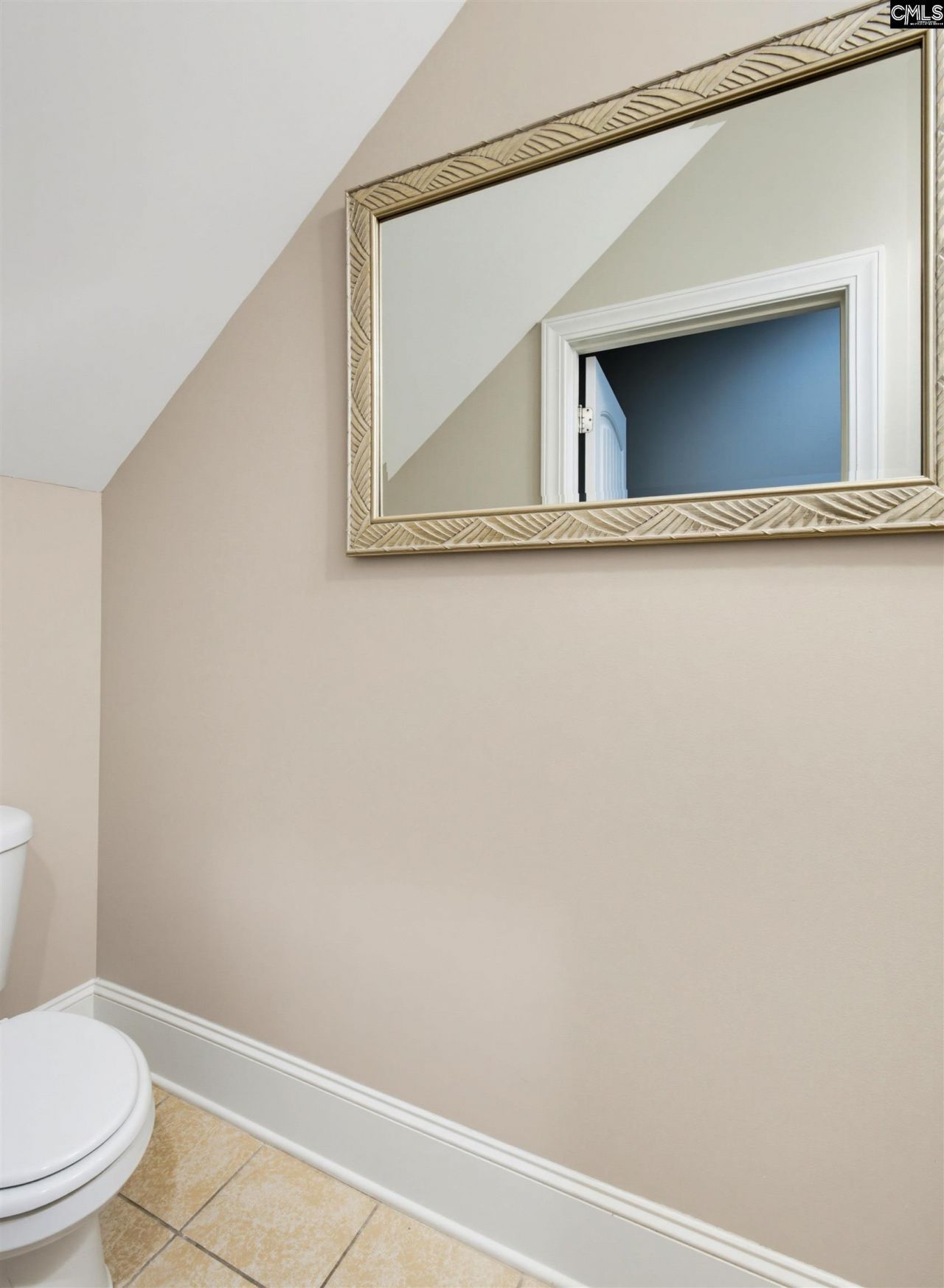 142 Regency Place Photo 46
