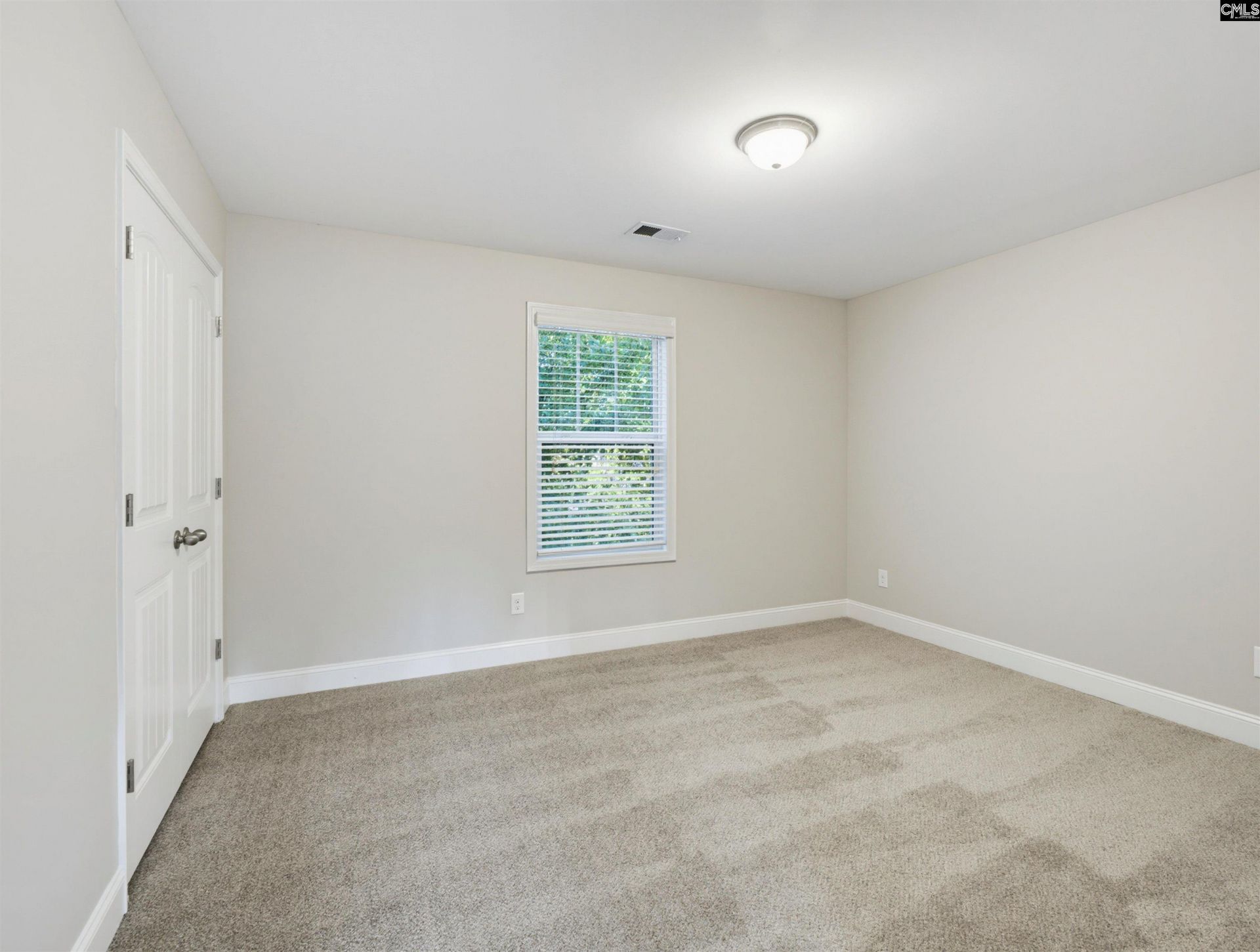 142 Regency Place Photo 51