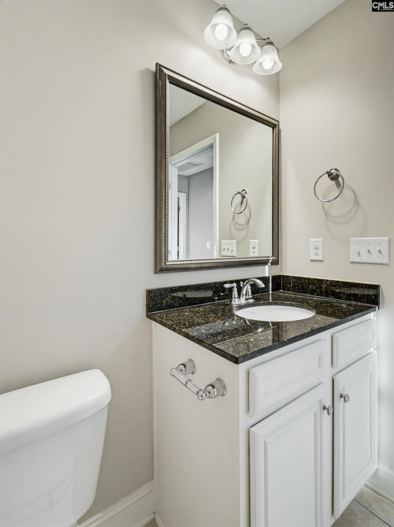 142 Regency Place Photo 52