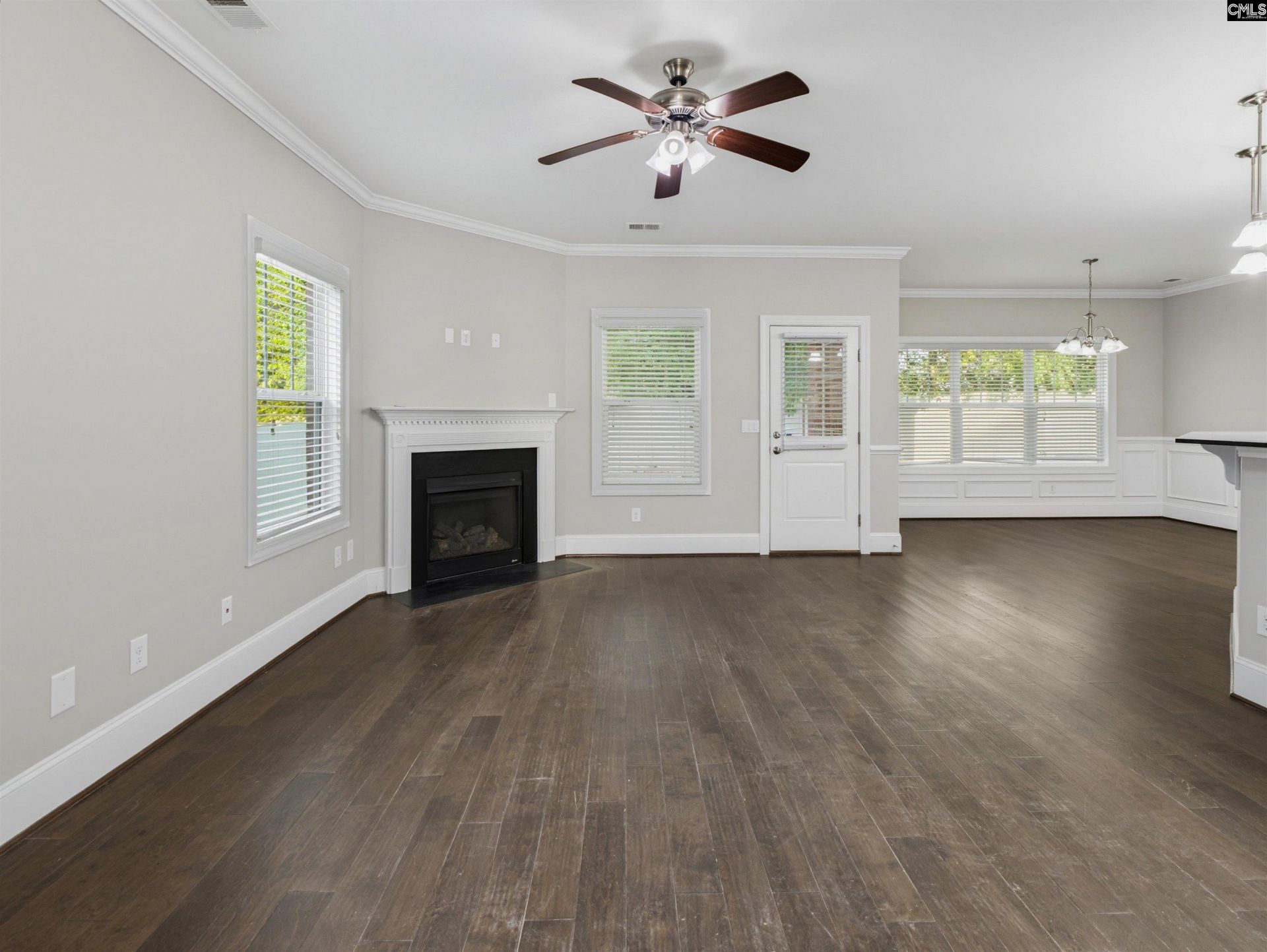 142 Regency Place Photo 8