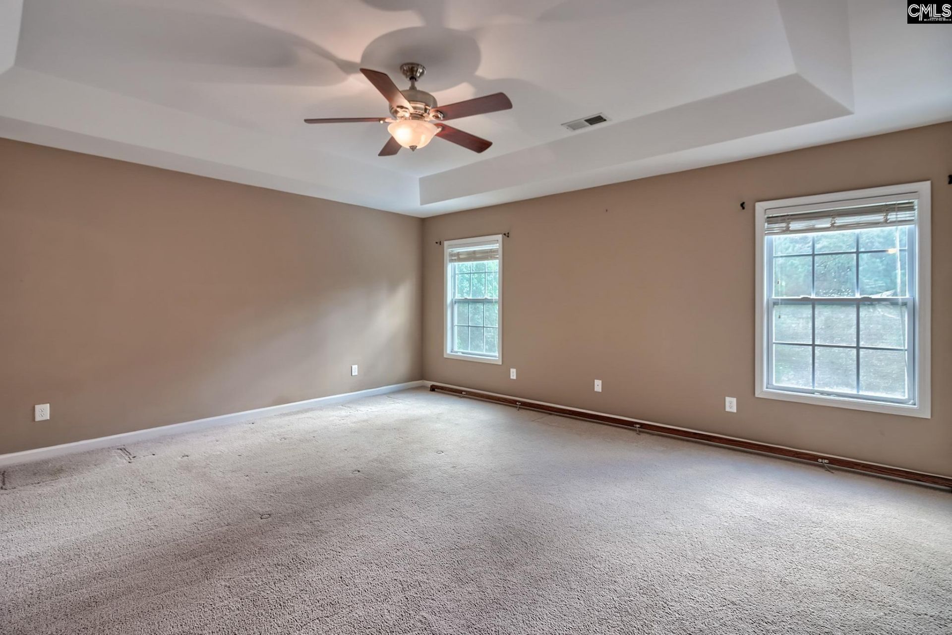 246 Woodmill Circle Photo 32