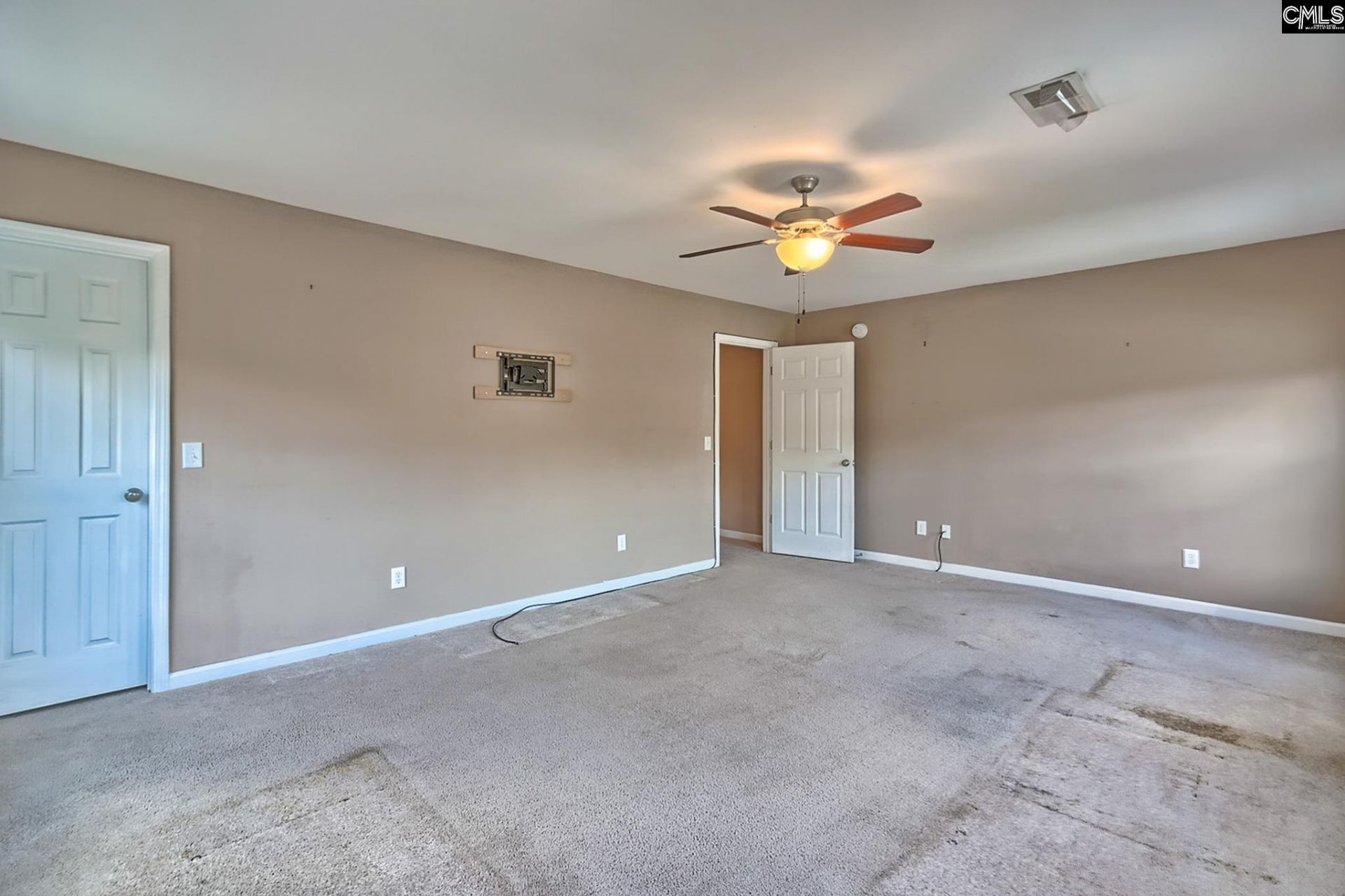 246 Woodmill Circle Photo 43