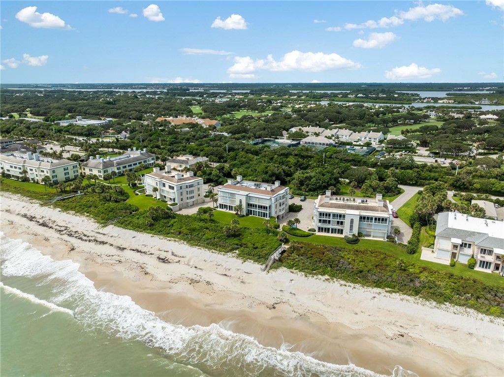250 Ocean Road, Unit 2D, Indian River Shores, FL 32963 Photo