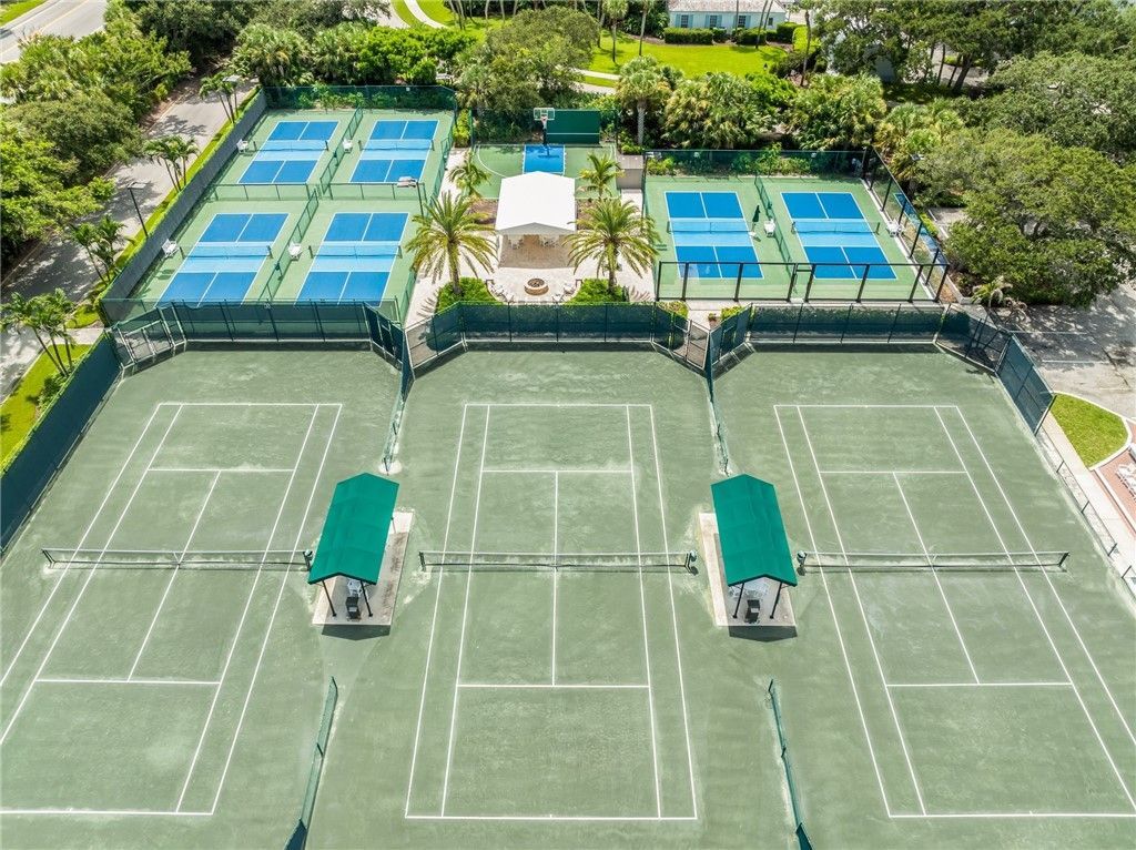 250 Ocean Road, Unit 2D, Indian River Shores, FL 32963 Photo