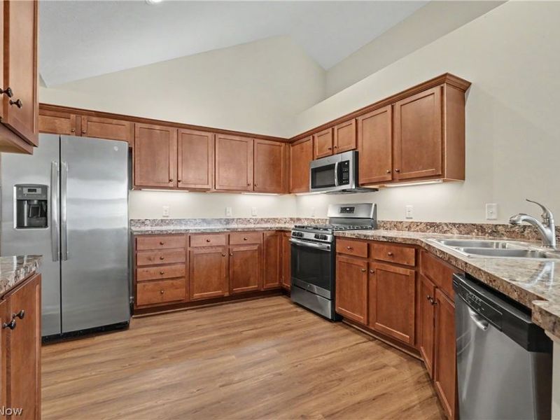 1974 Fairways, Streetsboro, OH 44241 Photo 10