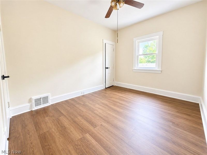 9617 Mount Auburn Avenue, Cleveland, OH 44104 Photo 13