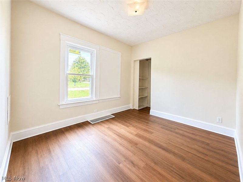 9617 Mount Auburn Avenue, Cleveland, OH 44104 Photo 15