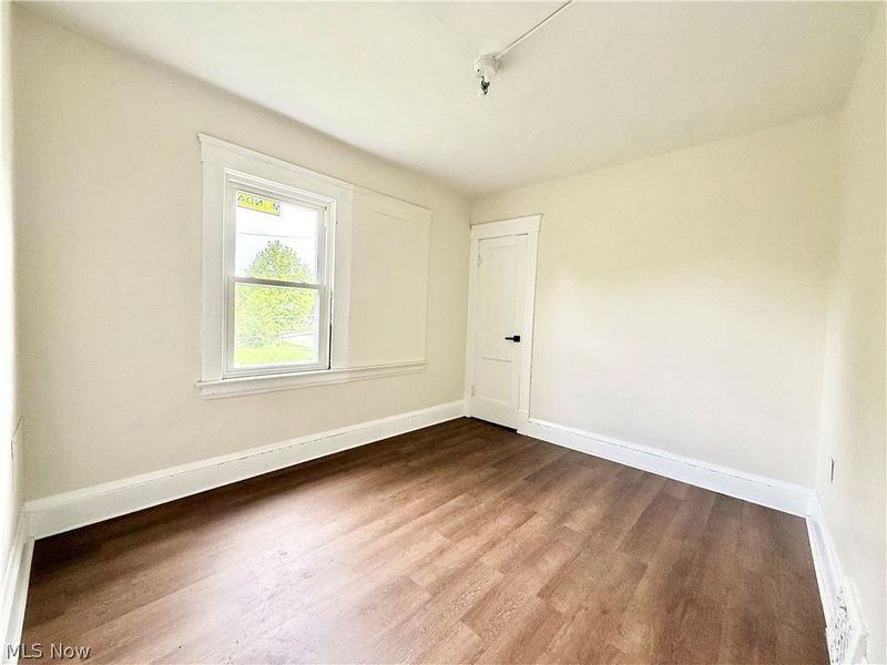 9617 Mount Auburn Avenue, Cleveland, OH 44104 Photo 19