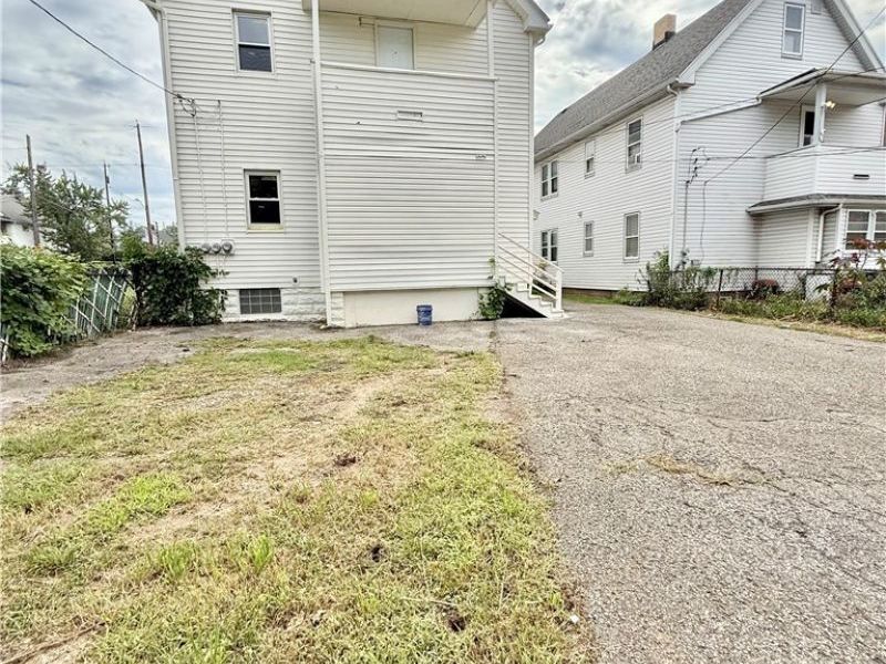 9617 Mount Auburn Avenue, Cleveland, OH 44104 Photo 22