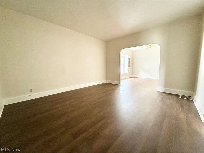 9617 Mount Auburn Avenue, Cleveland, OH 44104 Photo 3