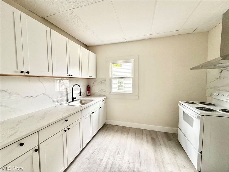 9617 Mount Auburn Avenue, Cleveland, OH 44104 Photo 7
