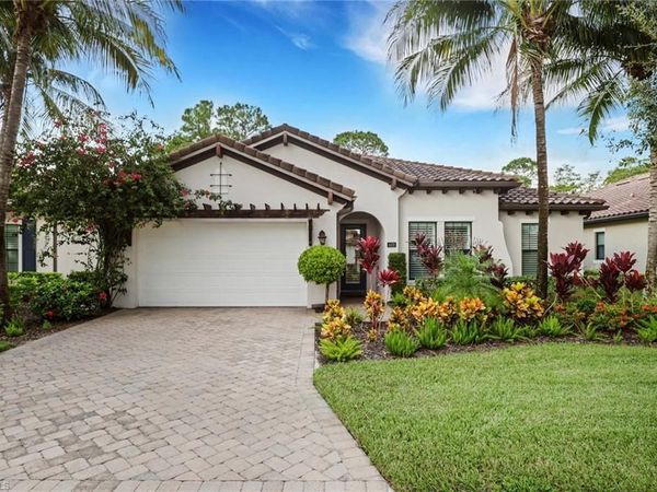 4456 Tamarind WAY, NAPLES, FL 34119