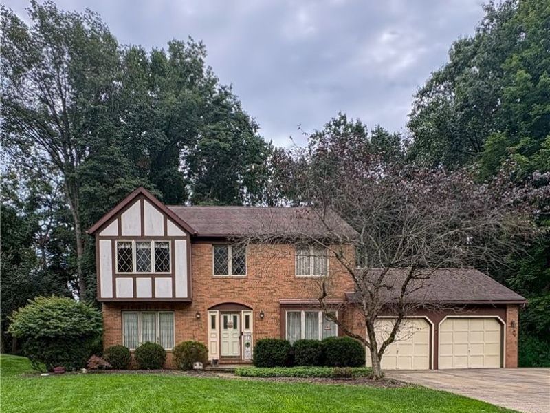 513 Park Ridge Drive, Munroe Falls, OH 44262 Photo 1