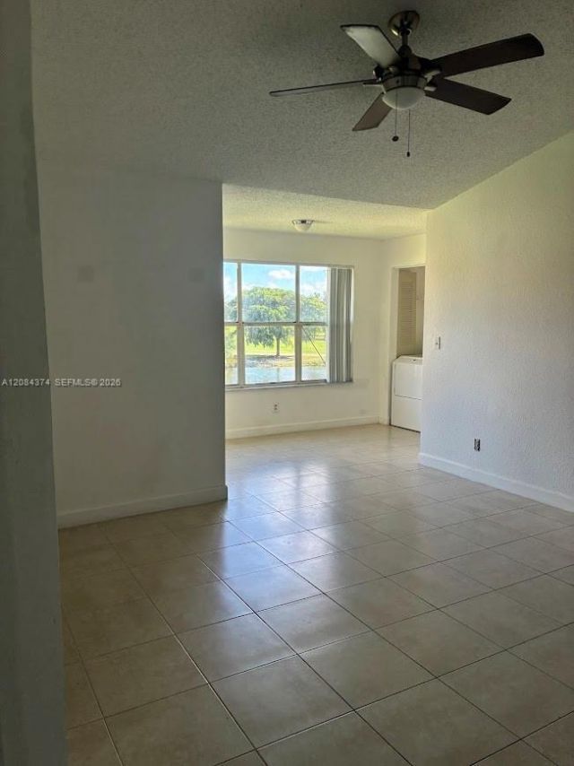 12730 Vista Isles Dr, Unit 823, Sunrise, FL 33325 Photo
